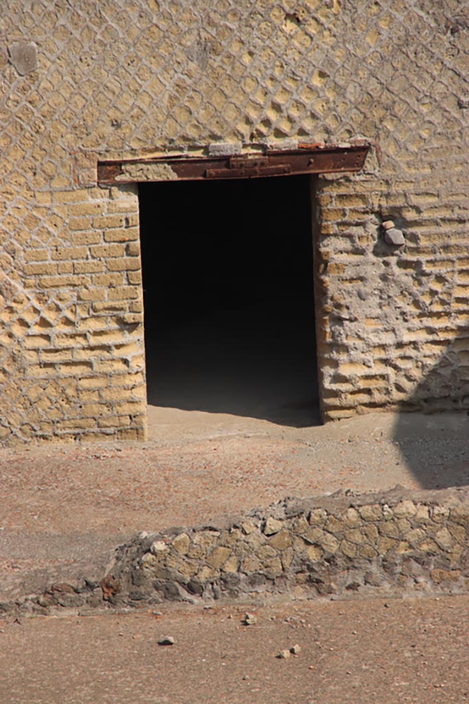 Ins. Or. I.1a, Herculaneum. October 2023. Taken from access roadway.
Looking north to doorway to room E, oecus. Photo courtesy of Klaus Heese.